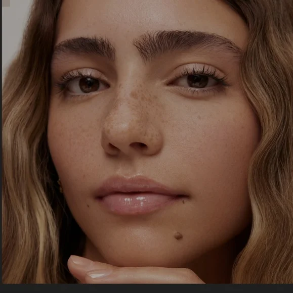 Summer Fridays Lip Butter Balm VANILA. BNIB. PRICE IS FIRM - Picture 5 of 9